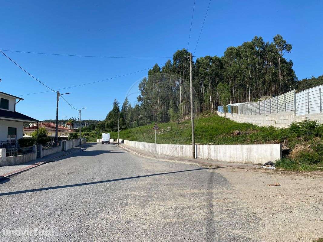 Terreno  para venda - Grande imagem: 2/5