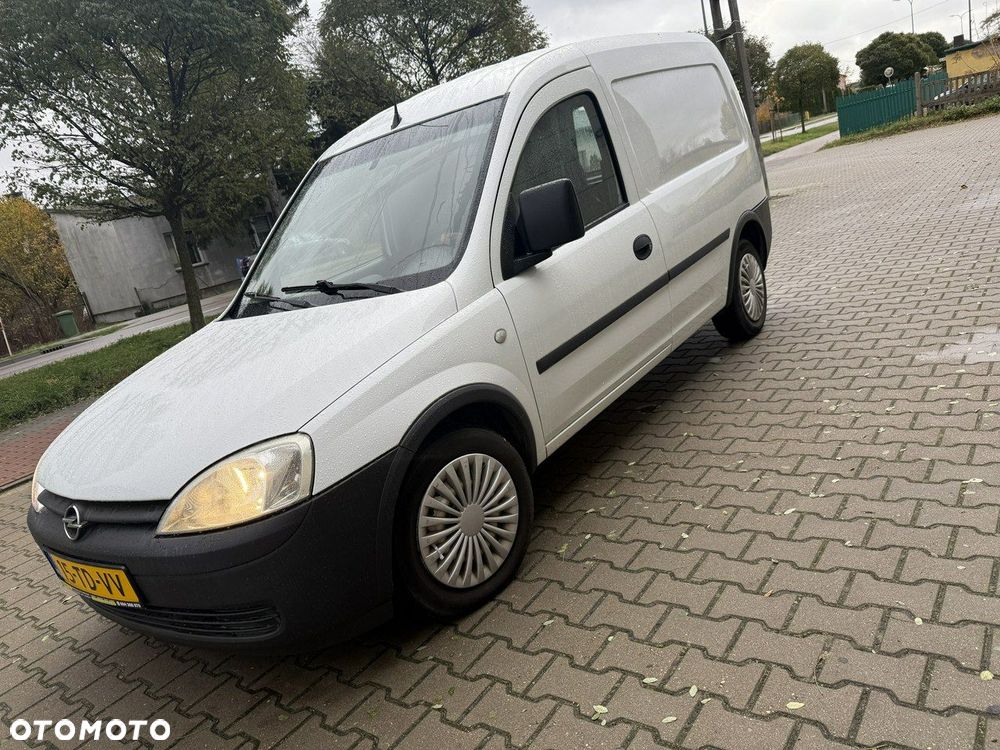 Opel Combo - 1