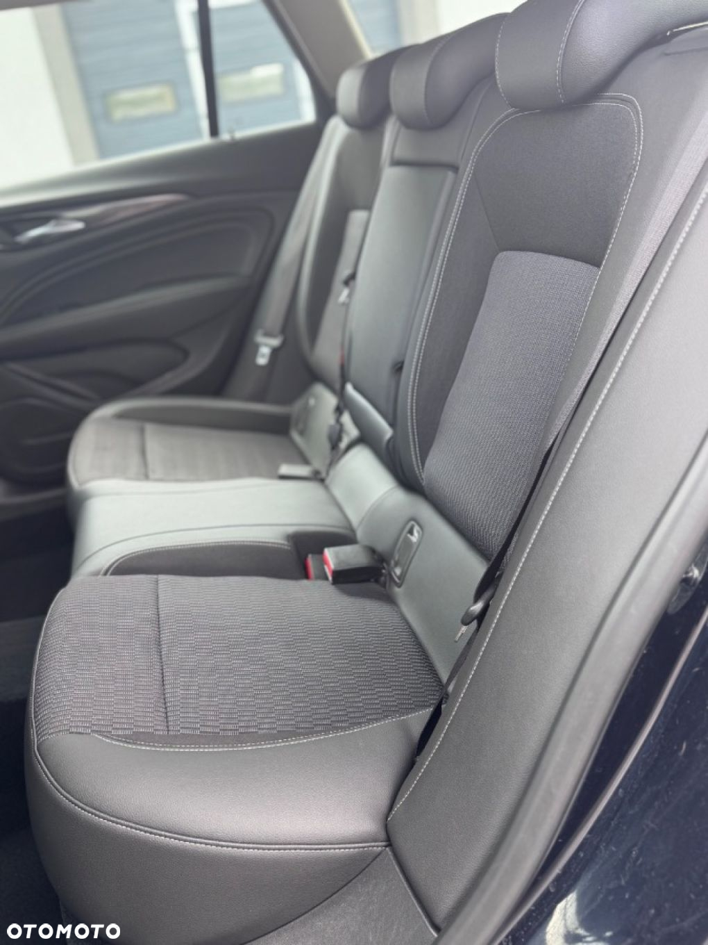 Opel Insignia - 29