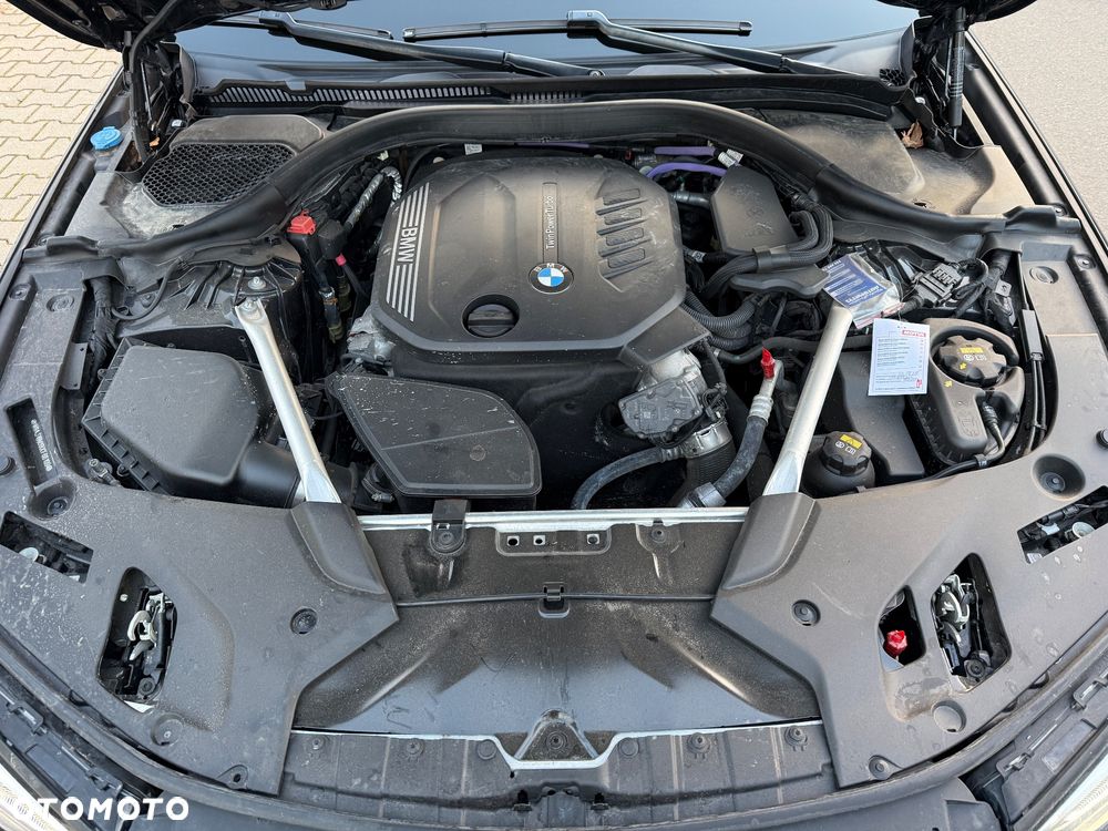 BMW Seria 5 520d M Sport sport - 19