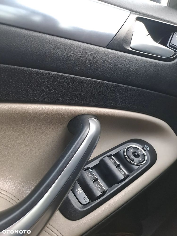 Ford Mondeo 2.0 TDCi Titanium - 27