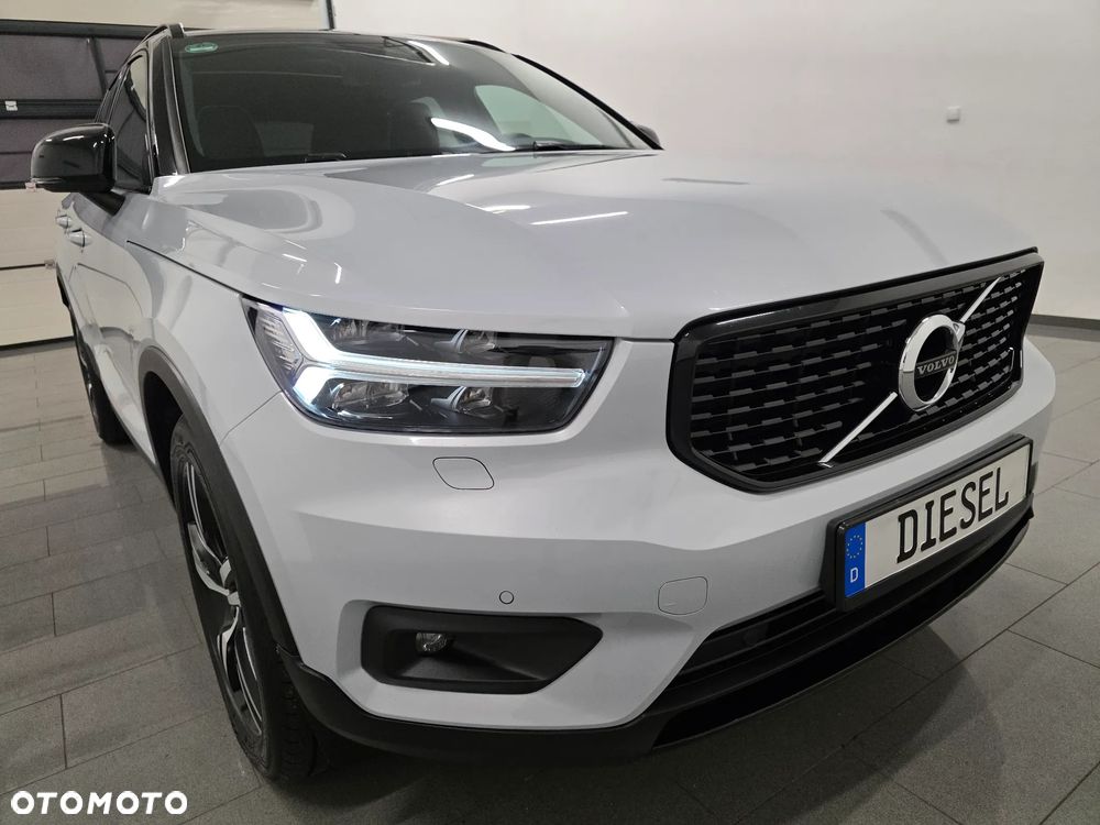 Volvo XC 40 D3 SCR R-Design - 27