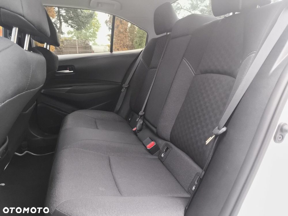 Toyota Corolla 1.8 Hybrid Style - 14