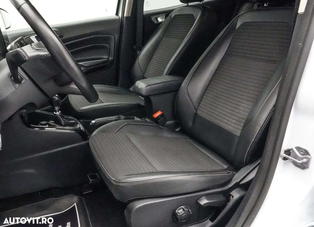 Ford EcoSport 1.0 EcoBoost Titanium - 13