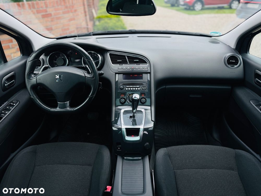 Peugeot 5008 1.6 e-HDi Active S&S 7os - 10