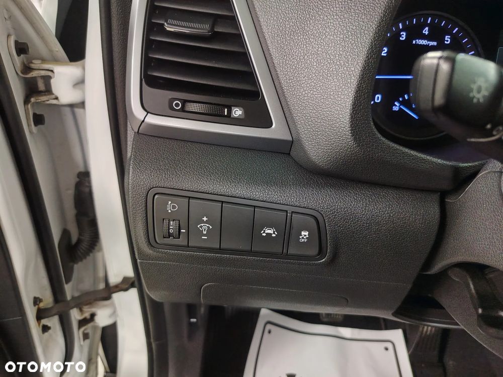 Hyundai Tucson blue 1.6 GDi 2WD Advantage - 32