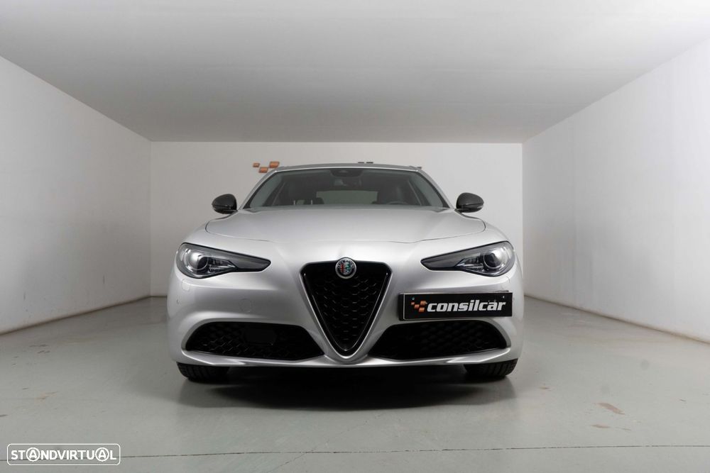 Alfa Romeo Giulia 2.2 D Super AT8 - 4