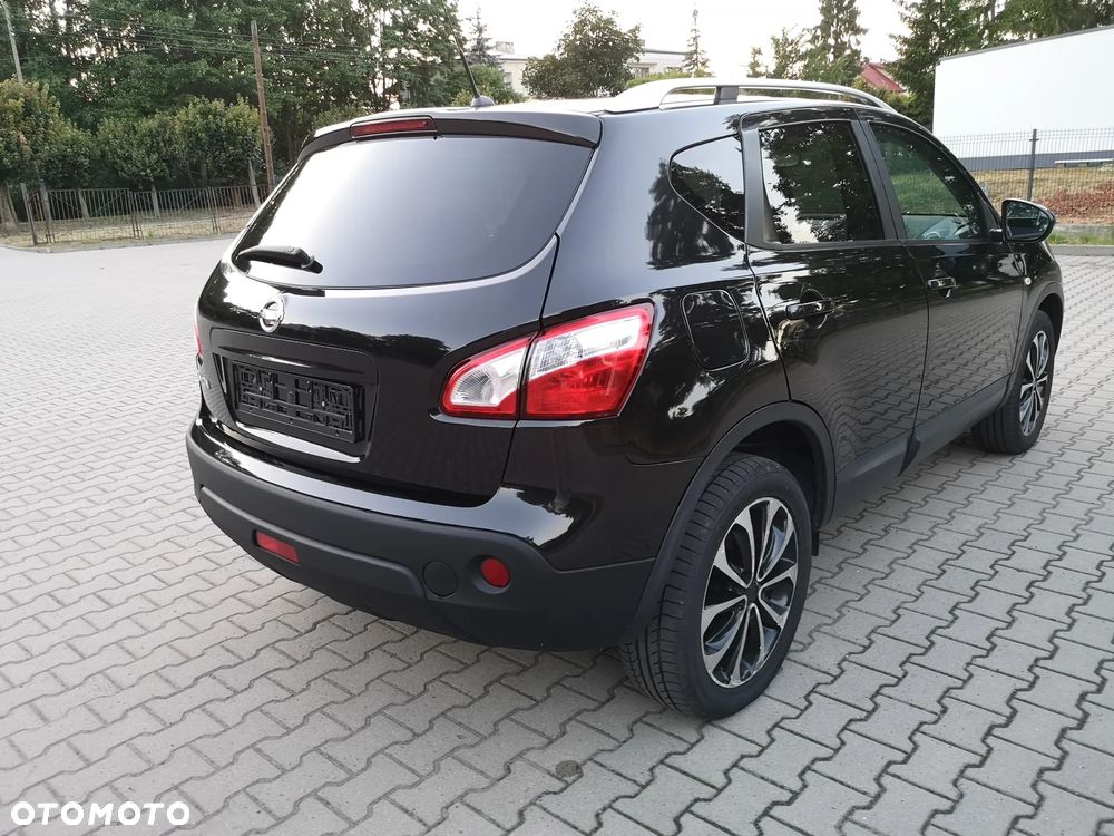 Nissan Qashqai - 14