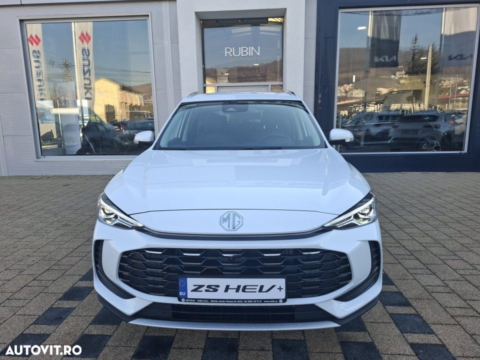 MG ZS HEV Hybrid+ Luxury - 2