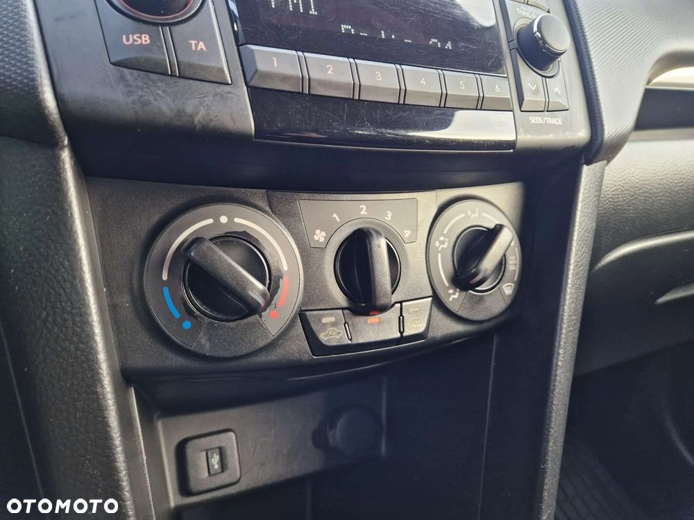 Suzuki Swift 1.2 4x4 Club - 22