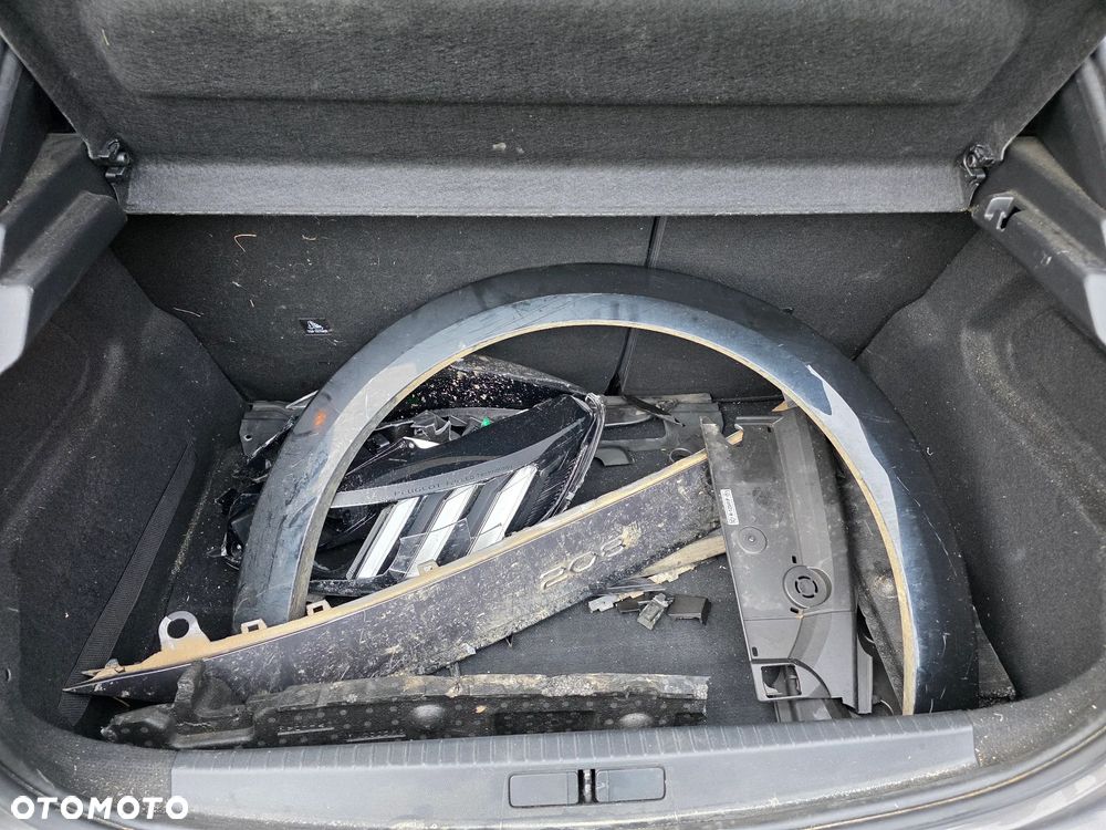 Peugeot 208 1.2 PureTech GT Line S&S EAT8 - 16