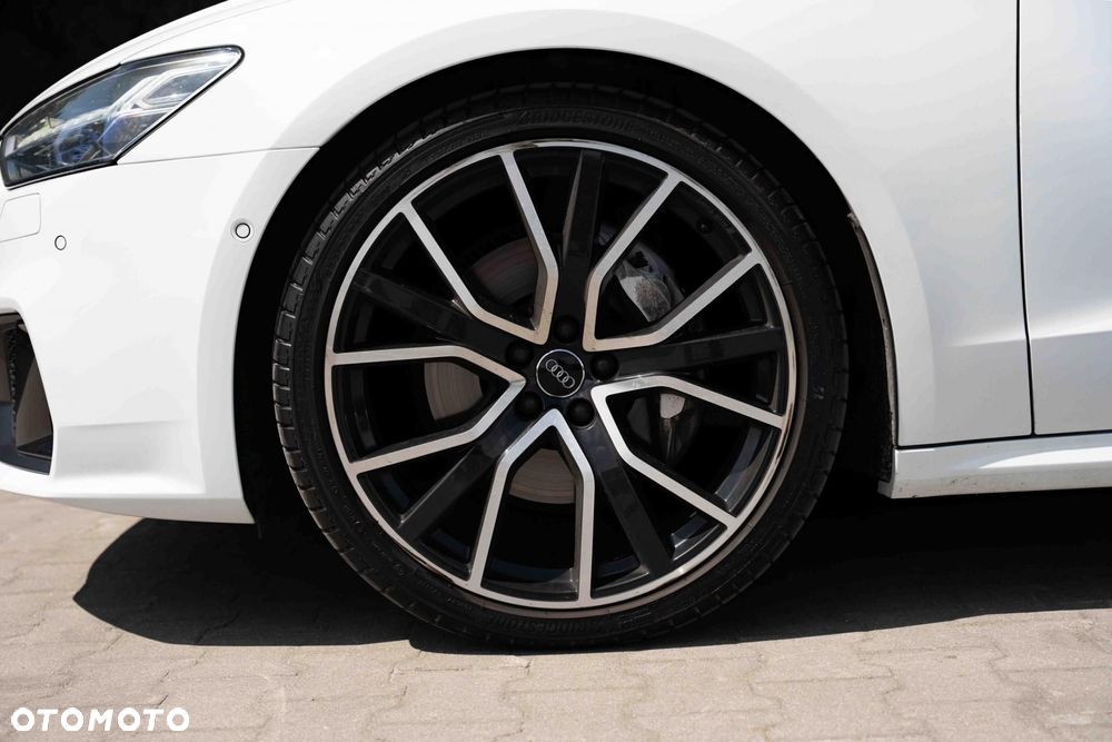 Audi A7 Sportback - 13