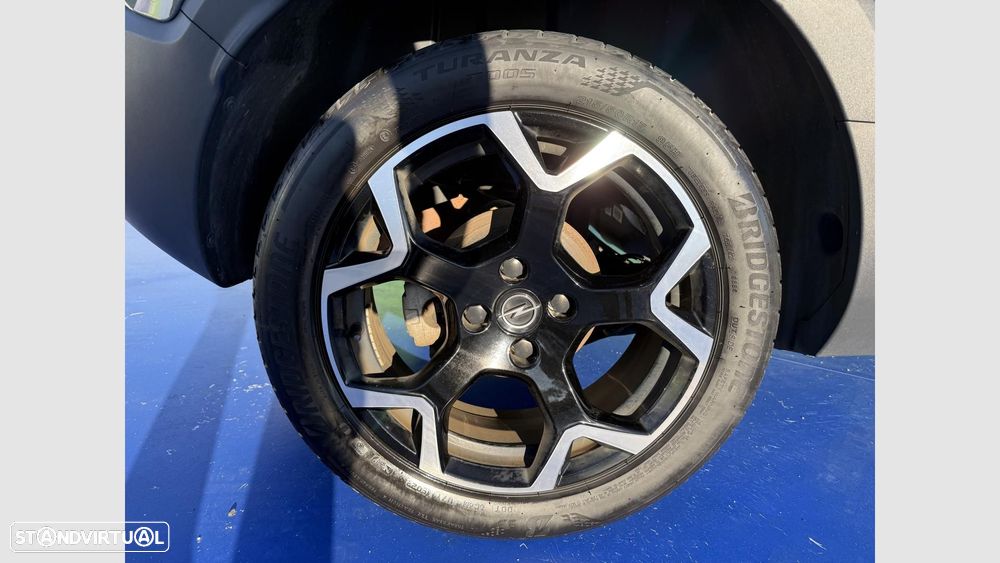 Opel Crossland 1.2 T Design & Tech - 16