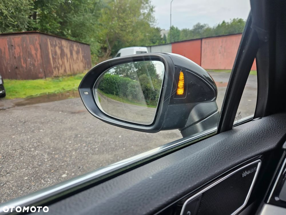 Volkswagen Passat 2.0 TDI BMT Highline DSG7 - 25