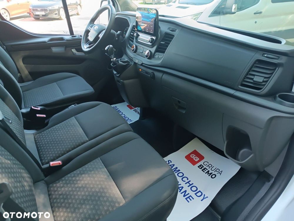 Ford Transit Custom - 10