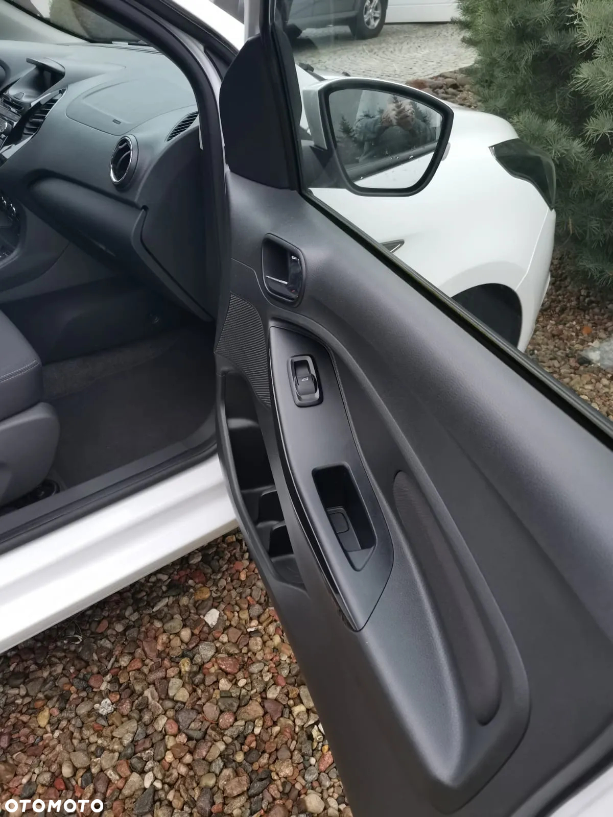 Ford Ka+ - 12