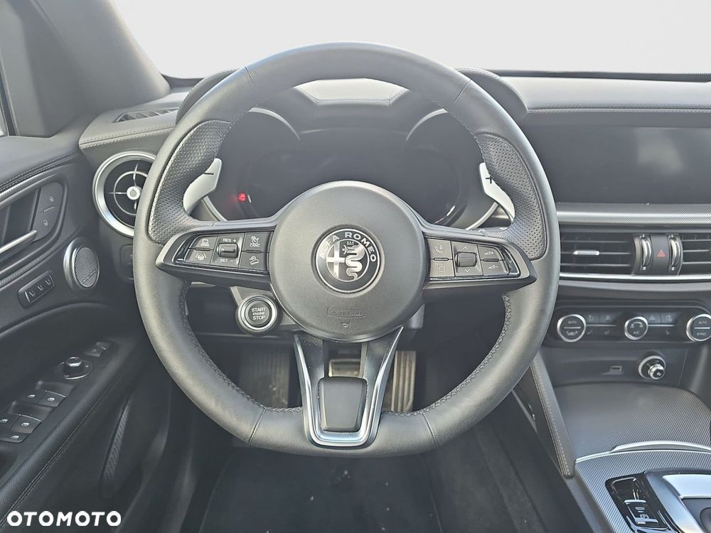 Alfa Romeo Stelvio 2.0 Turbo Veloce Q4 - 22