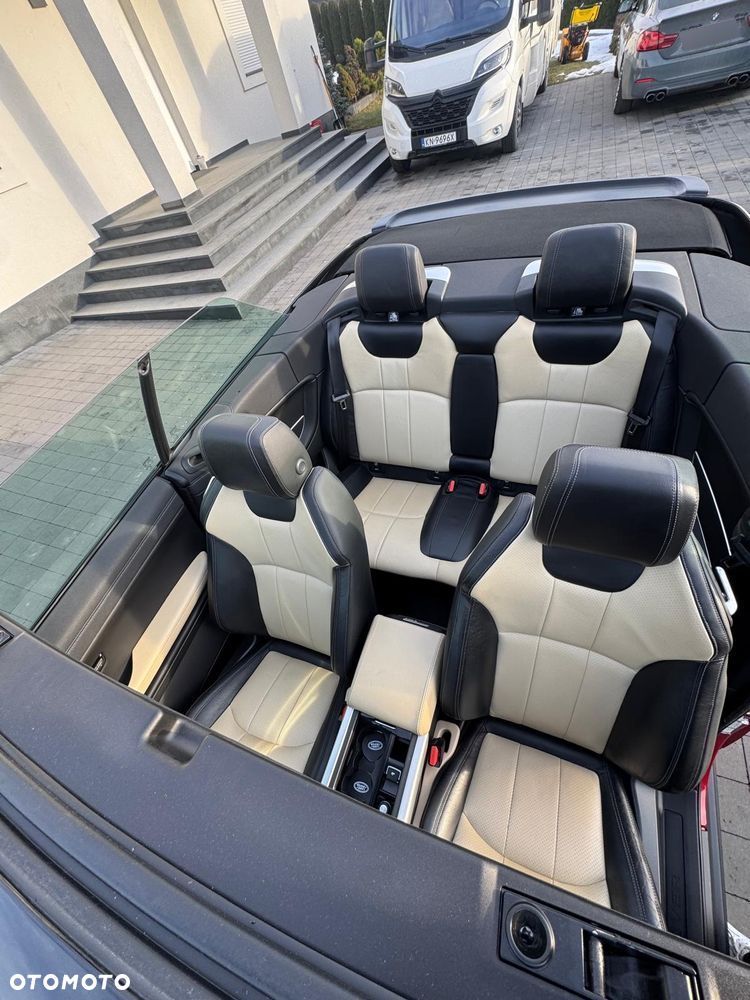 Land Rover Range Rover Evoque - 15