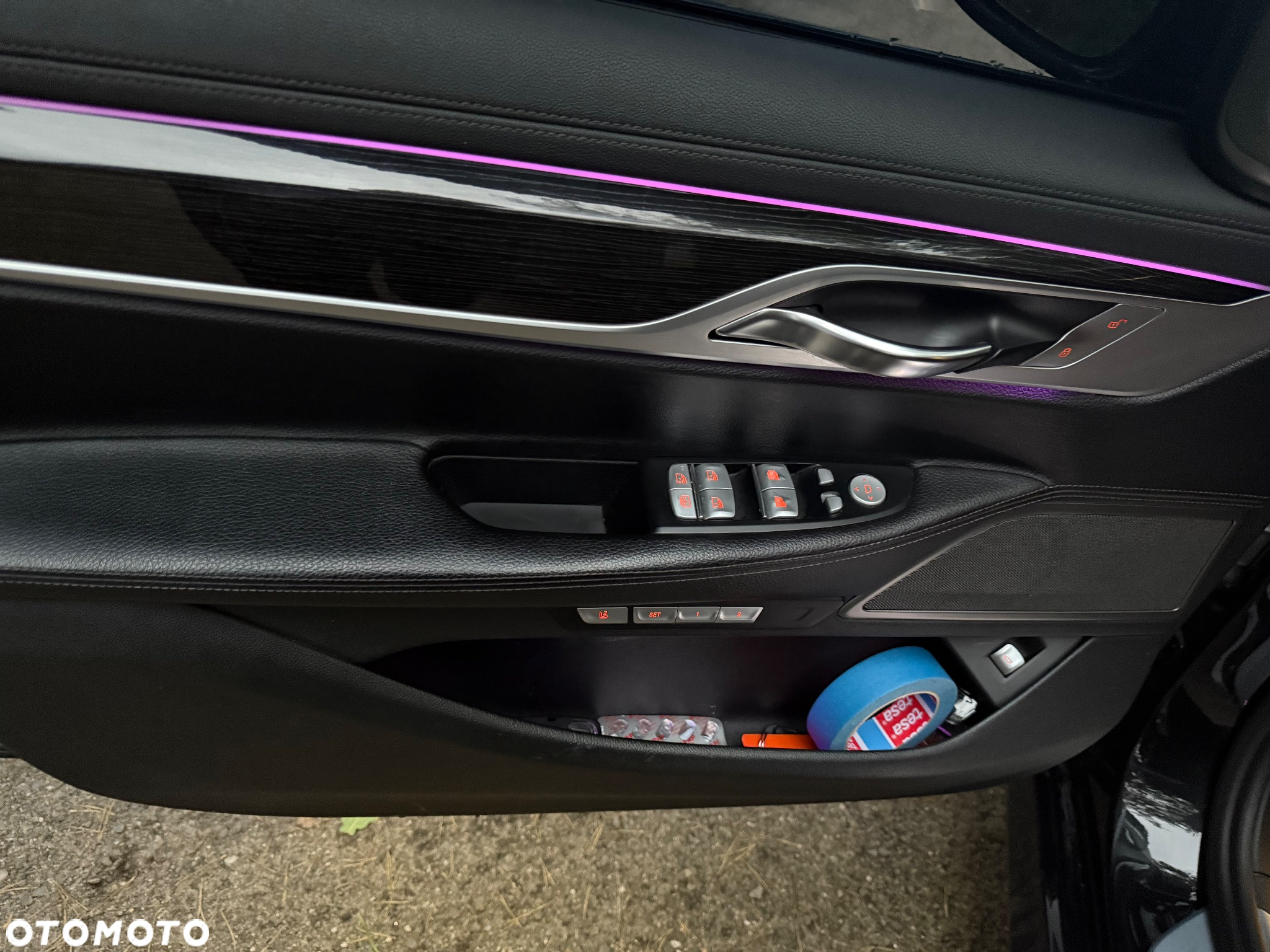 BMW Seria 7 740Li - 24