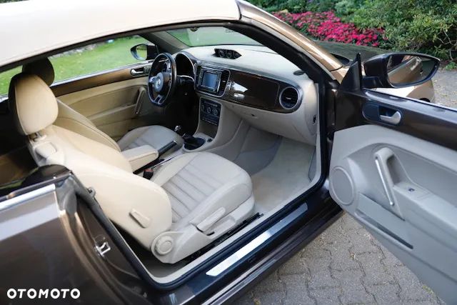Volkswagen Beetle The Cabriolet 1.2 TSI 70s - 8