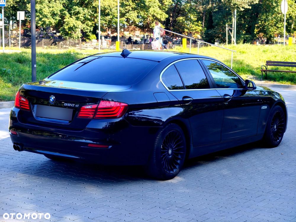 BMW Seria 5 520d - 2
