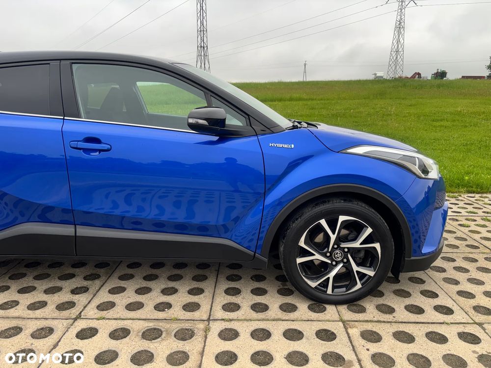 Toyota C-HR Flow - 5