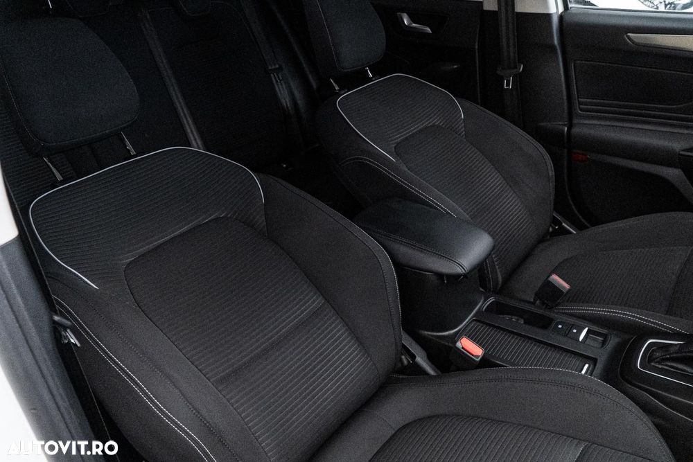 Ford Focus 1.0 EcoBoost MHEV Titanium - 37