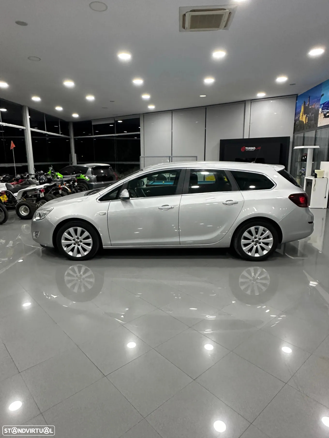 Opel Astra Sports Tourer 1.3 CDTi Cosmo S/S - 20