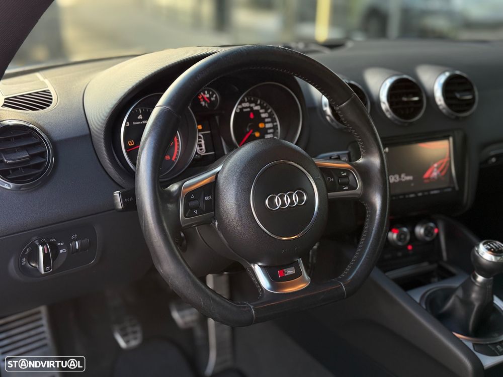 Audi TT Coupé 2.0 TFSI S-line - 11