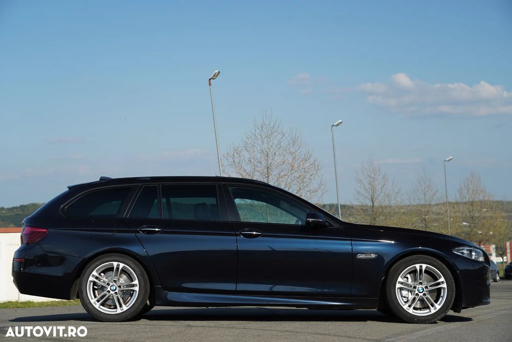 BMW Seria 5 525d Sport-Aut. Luxury Line - 23