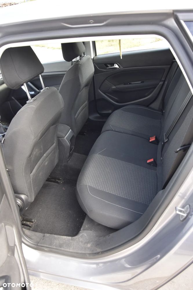 Peugeot 308 - 16