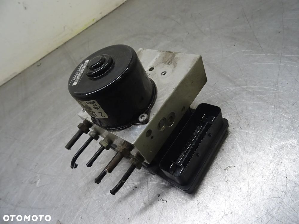 VOLVO S60 LIFT 2.4B POMPA ABS 30793445 - 8