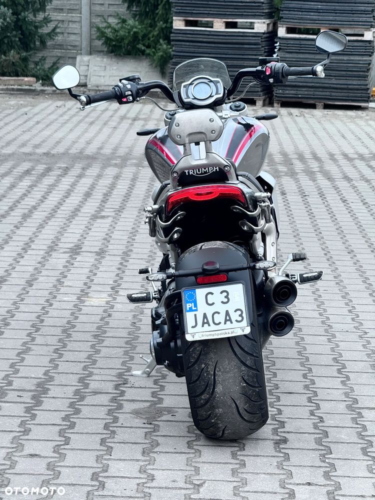 Triumph Rocket - 7