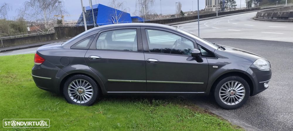 Fiat Linea 1.3 M-Jet Emotion - 4