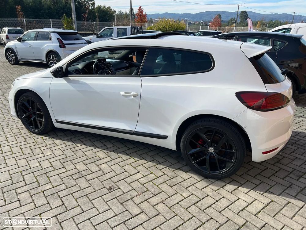 VW Scirocco 2.0 TDI Sport DSG - 3