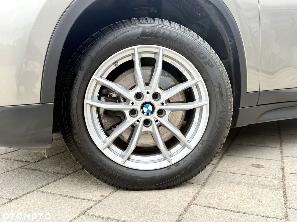 BMW X1 xDrive20d xLine sport - 10