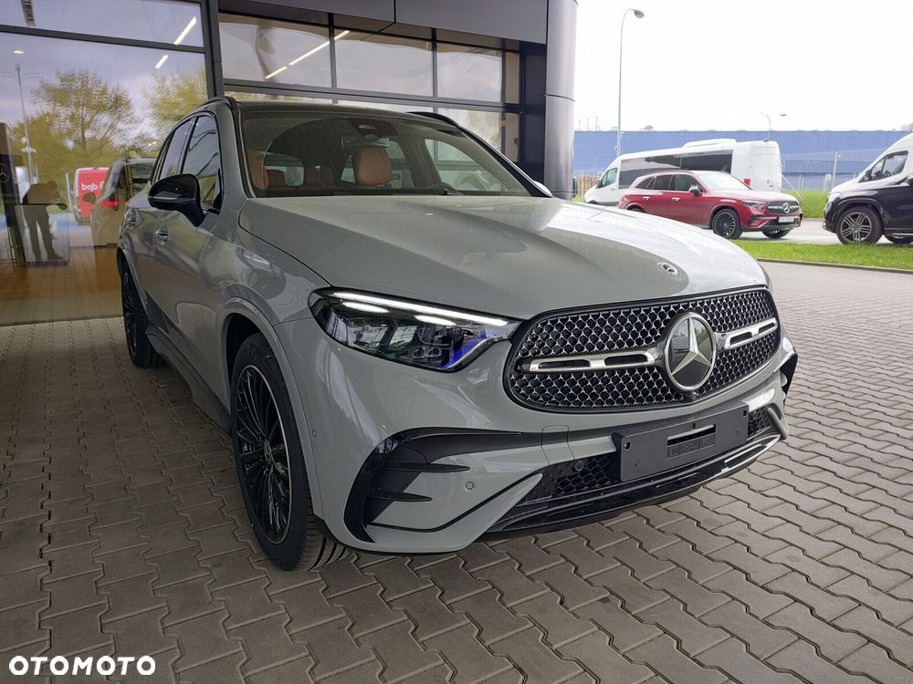 Mercedes-Benz GLC - 4