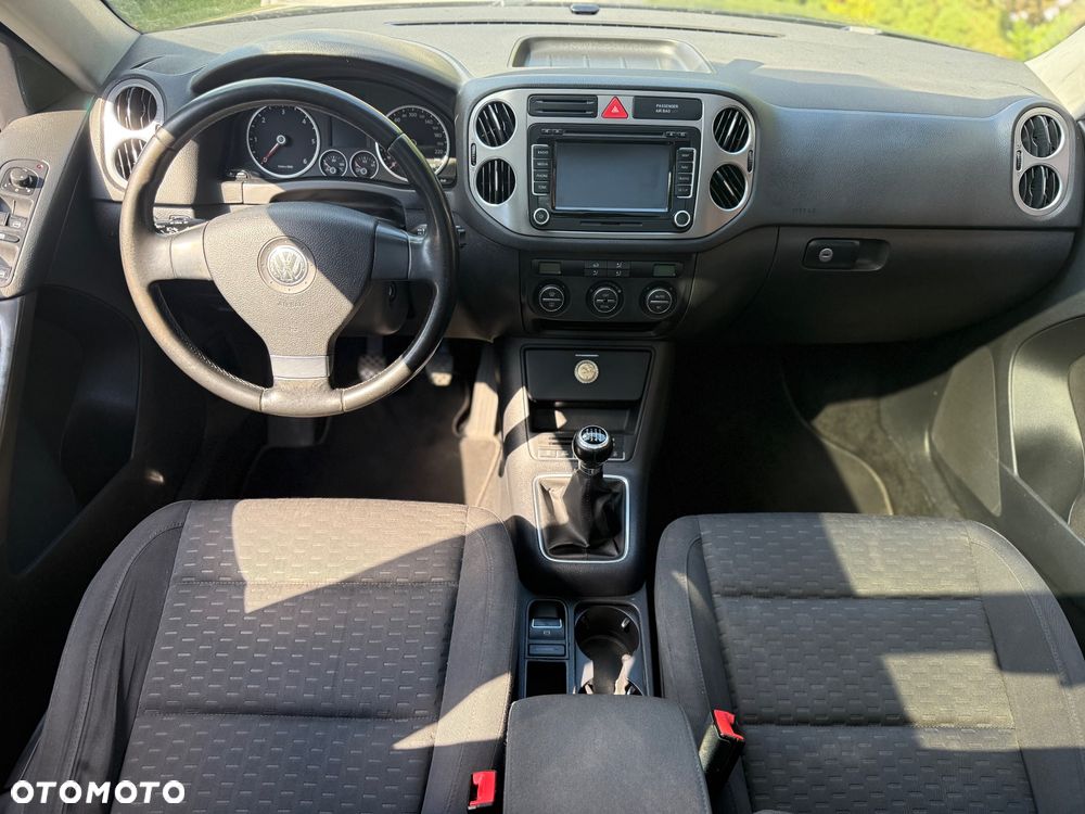 Volkswagen Tiguan 2.0 TDI 4Mot Sport&Style - 9