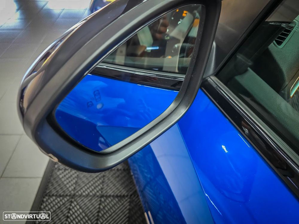 Peugeot e-2008 50 kWh GT Line - 51