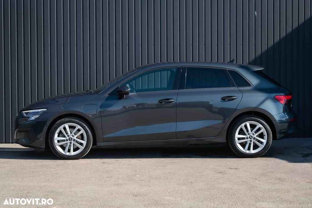 Audi A3 40 TFSIe ack S tronic advanced - 9