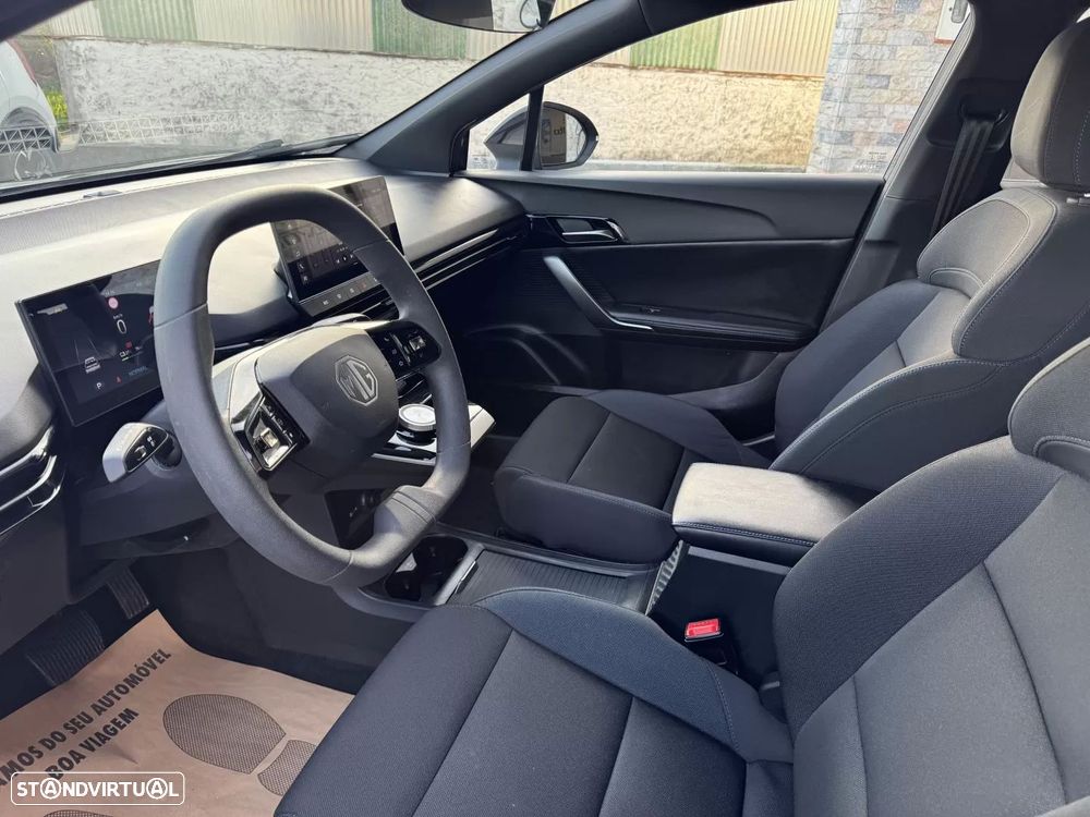 MG MG4 51 kWh Standard - 14