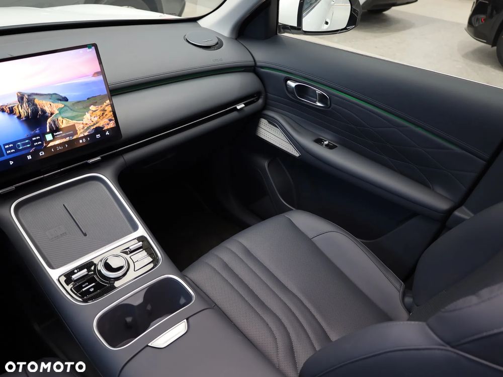 Geely Starray EM-i 1.5 PHEV Max - 21