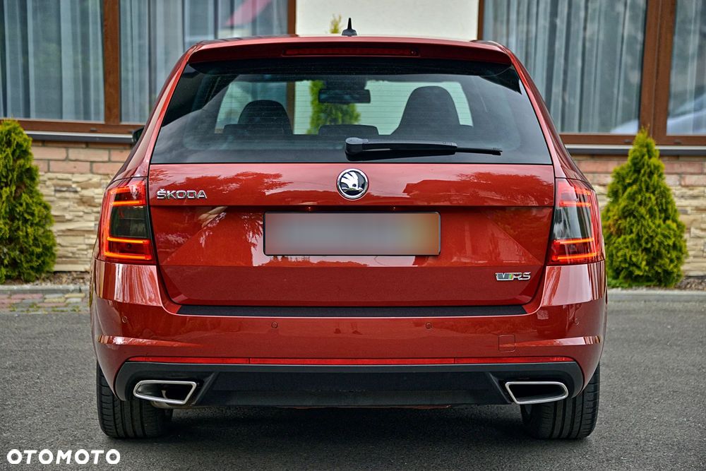 Skoda Octavia 2.0 TDI RS - 16