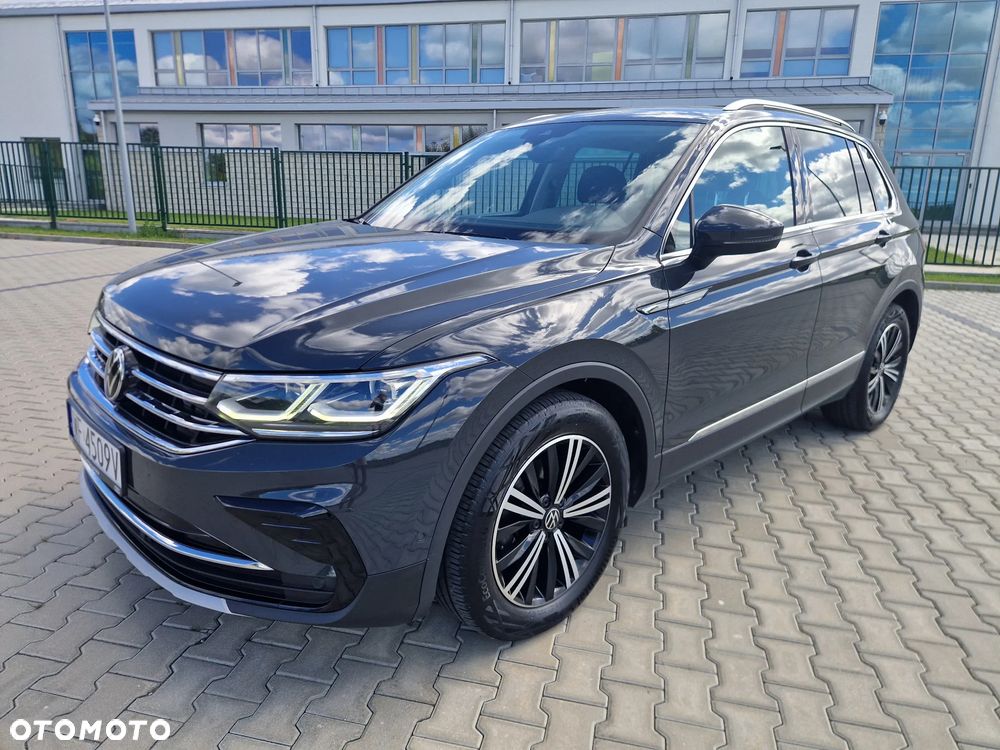 Volkswagen Tiguan 2.0 TDI SCR 4Mot Elegance DSG - 8