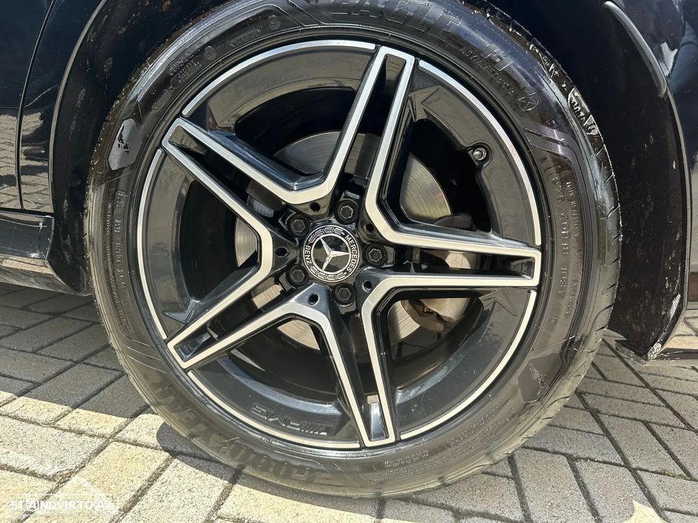 Mercedes-Benz E 300 de AMG Line - 10