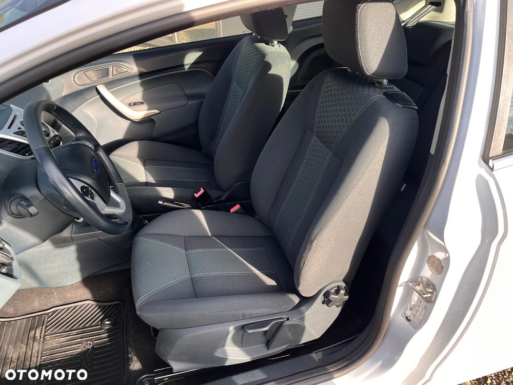 Ford Fiesta 1.25 Titanium - 17