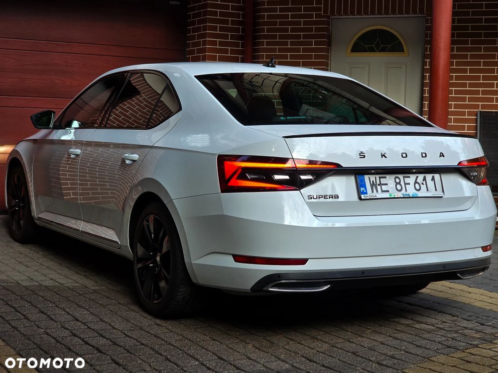 Skoda Superb 2023 photo 4
