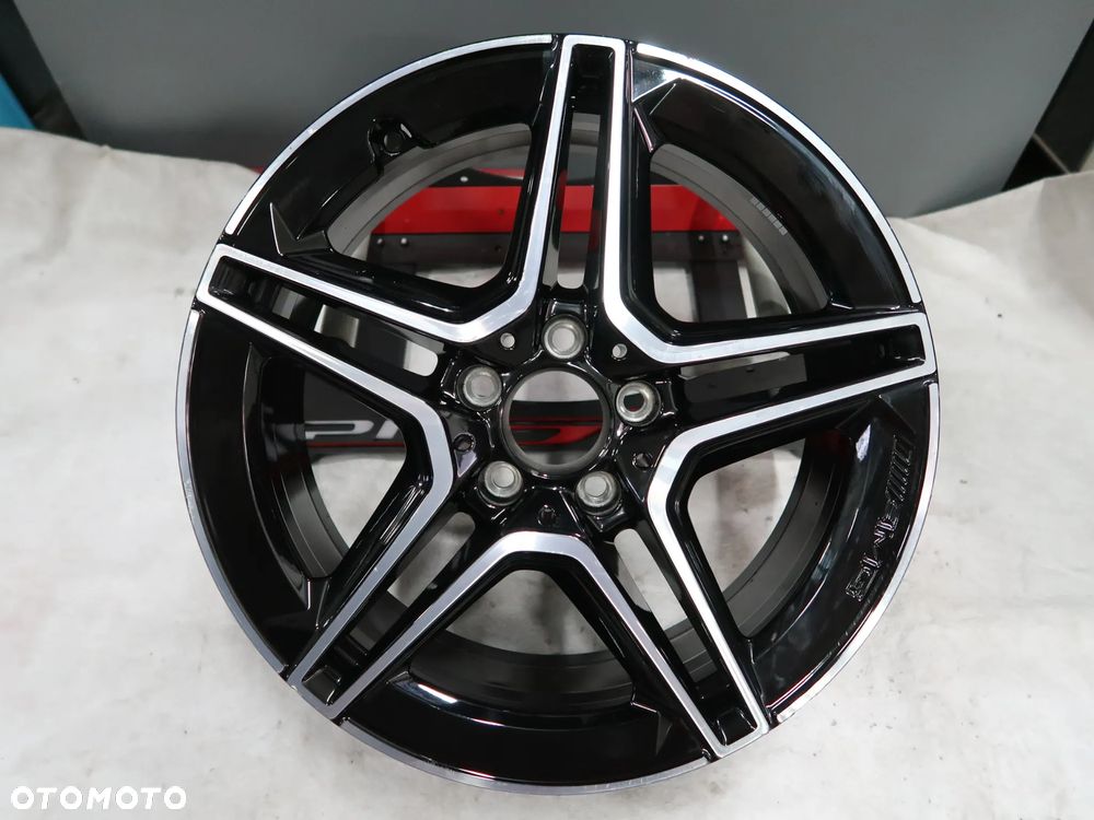 W035 Felga Mercedes A1774011500 7,5x18et49 - 1
