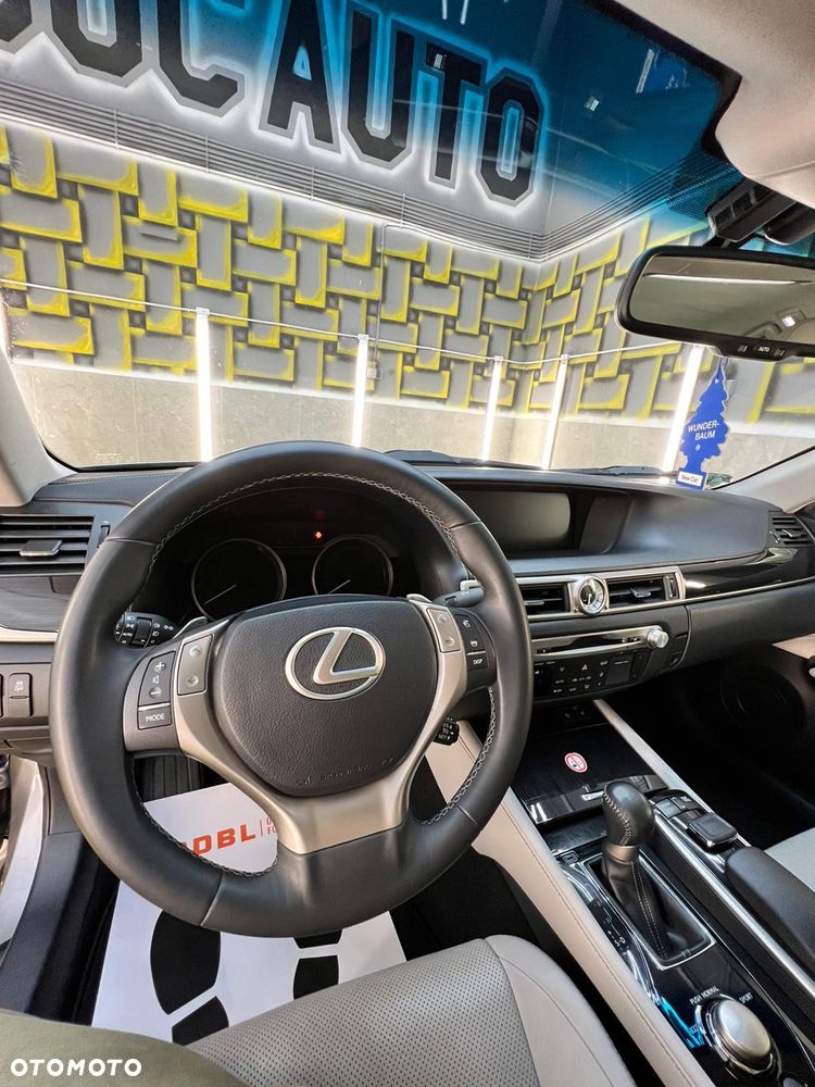Lexus GS 300h Luxury Line - 10
