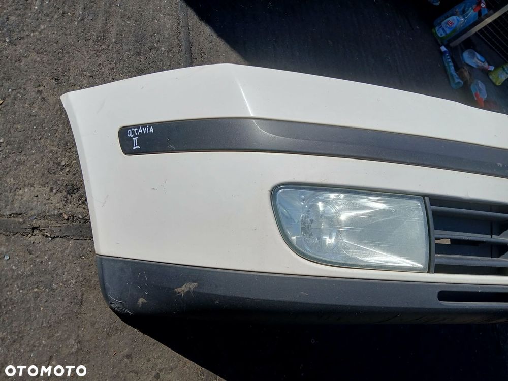 Skoda Octavia II zderzak przedni - 2